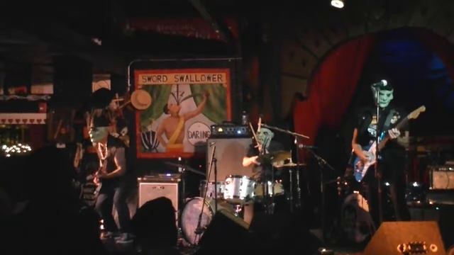 The Primitive Finks - Atomic Monster смотреть онлайн