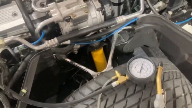 Corvette 5.7 Tuned Port TPI engine change work progress - Part 12 смотреть онлайн
