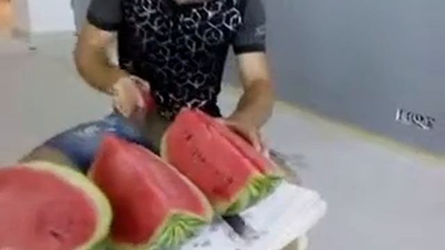 Арбуз на стройке - так тоже можно!