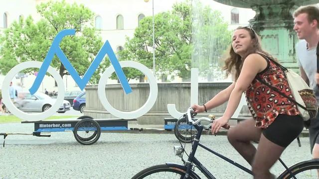 WE LOVE RADL - Mira W. - Geschwister-Scholl-Platz München смотреть онлайн
