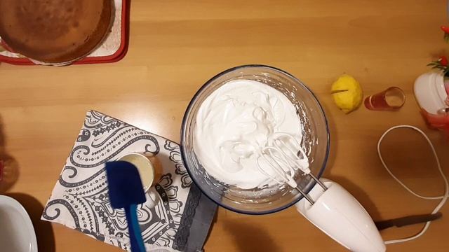 Lapte de pasare / Птичье молоко смотреть онлайн