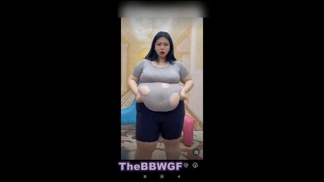 Chubby BBW Girls Showing Their Belly
