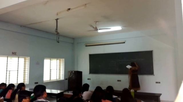 HIDDEN CAMERA IN CLASS ROOM смотреть онлайн