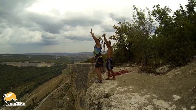 Сева Качи-Кальон прыжки с верёвкой в Крыму с командой Skyline смотреть онлайн