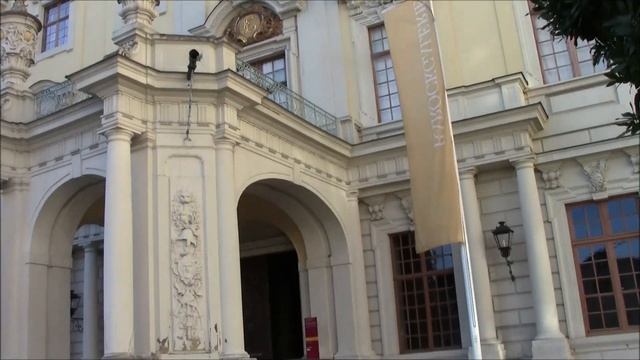 замок Людвигсбург. Германия смотреть онлайн