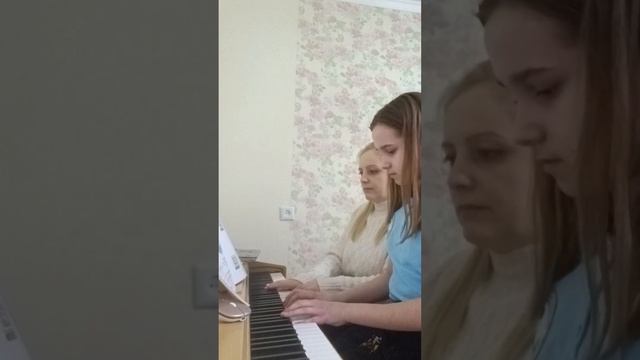 На волнах. Саша Данилова. 10 лет. смотреть онлайн