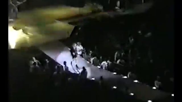 AC/DC - Stiff Upper Lip, Live Phoenix AZ, 2000 смотреть онлайн