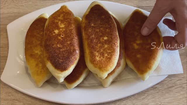 Пирожки с брынзой и зеленью на творожном тесте... смотреть онлайн