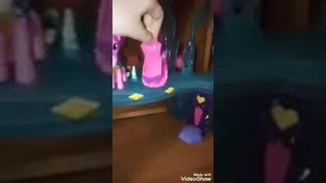 обзор на кристальный замок смотреть онлайн