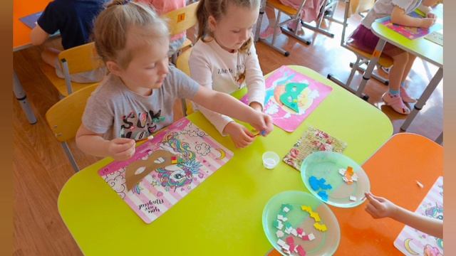 27 марта- Всемирный день театра в группе 