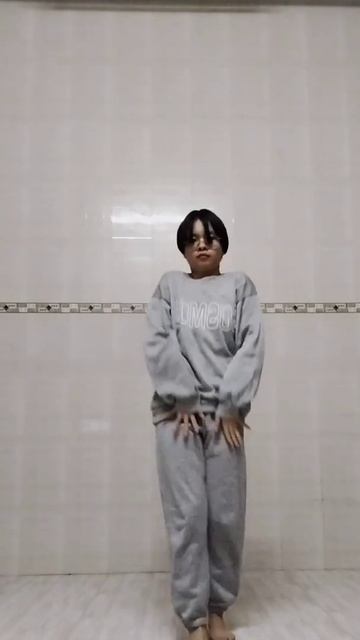 'TIKI TAKA' T-ARA | #dance #tara #dancecover #challengedance #tikitaka #shorts смотреть онлайн