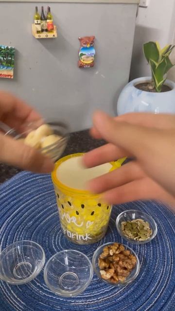 Weight gain banana Milk Shake Pre workout Post Workout| #shorts #ytshorts #weightgain смотреть онлайн
