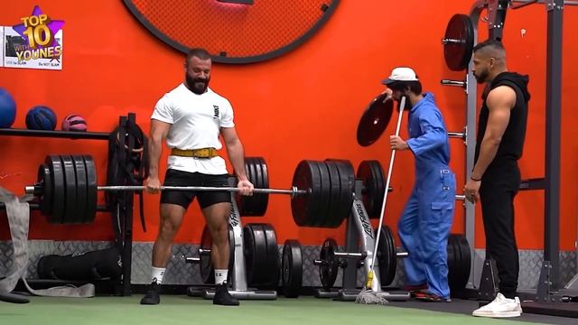 Top anatoly gym prank #2 /SCHOOLGIRL and CLEANER in gym دوربین مخفی باشگاه /#anatoly #girl #prank смотреть онлайн