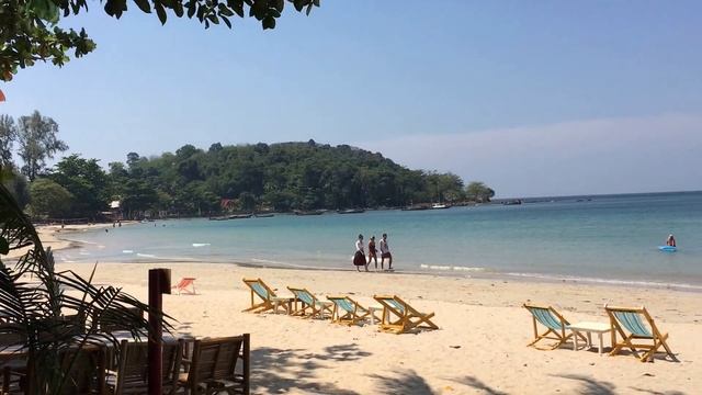 Klong Dao Beach och Koala Bar Restaurang Ko Lanta Thailand 4K смотреть онлайн