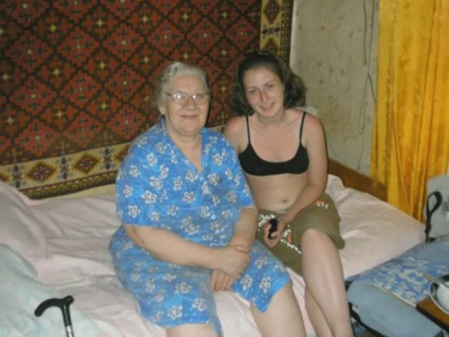 ДЛЯ БАБУШКИ.2009 год.ВОЛГОГРАД,ИСПАНИЯ_Joined смотреть онлайн