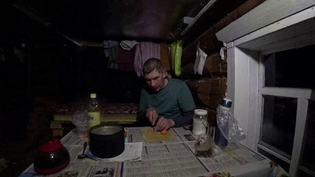 Проверил жерлицы. Сработки флажки горят. Томатная паста творит чудеса. 3 серия смотреть онлайн