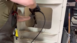 BMW в кузове G32 промывка радиаторов.