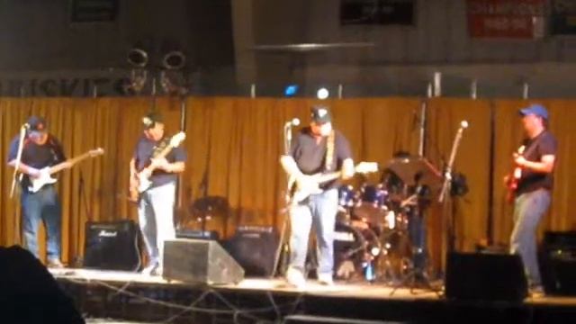 THE SMALL's Call Me the Breeze смотреть онлайн