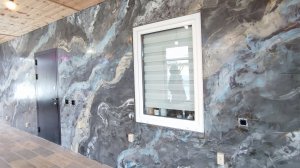 венецианская штукатурка имитация чёрного мрамора