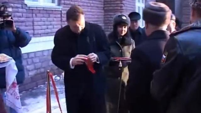 Разрезание красной ленты (видеозапись компании "ФОН") смотреть онлайн