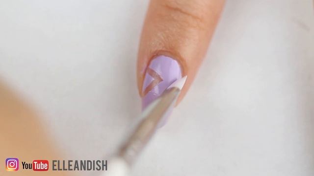 EASY Geometric Negative Space Nails смотреть онлайн