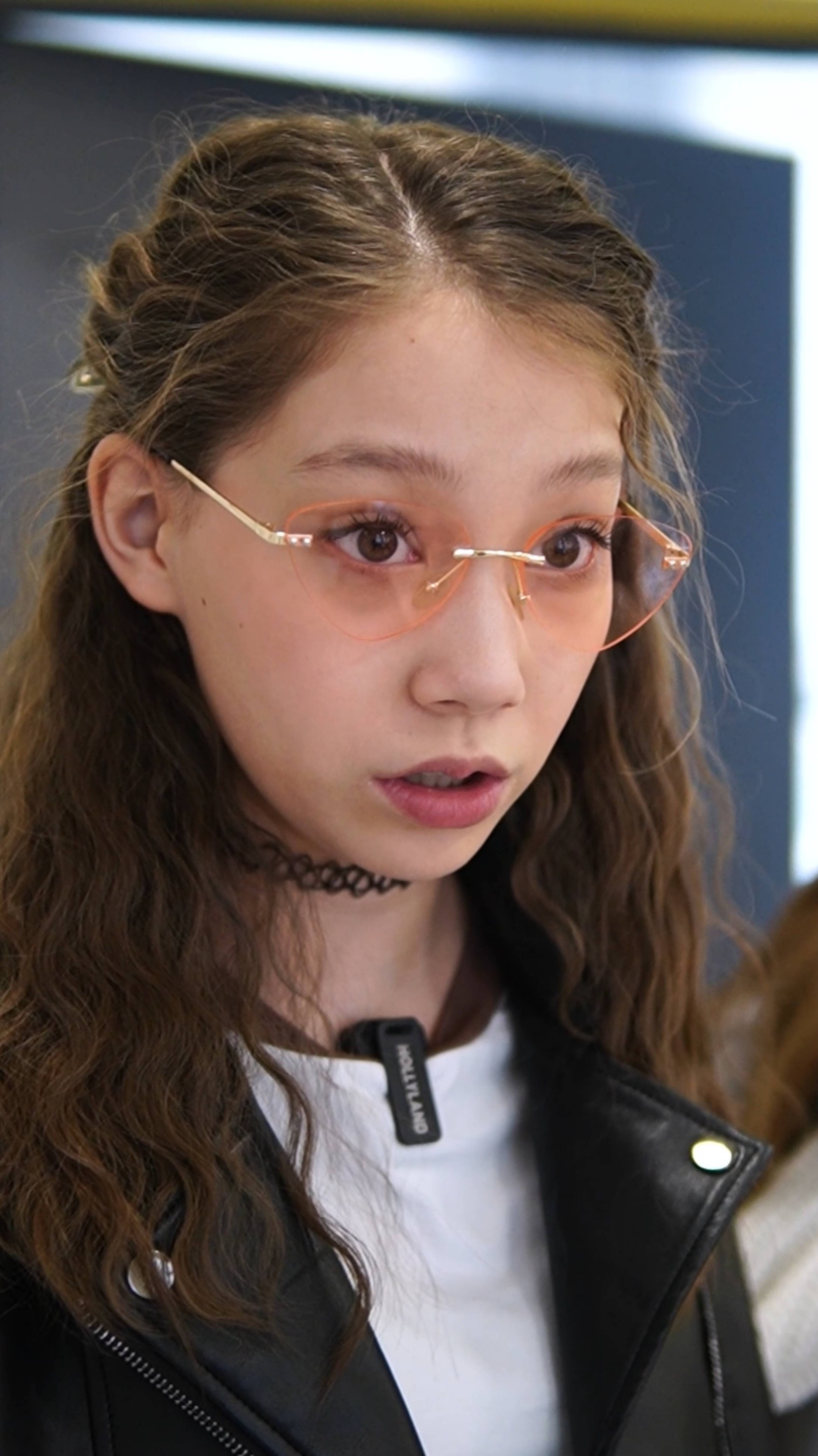 Форма не влияет на оценки, согласны? смотреть онлайн