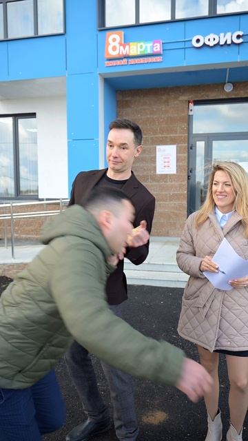 Упали — очнулись, а в руках ключи от квартиры! смотреть онлайн