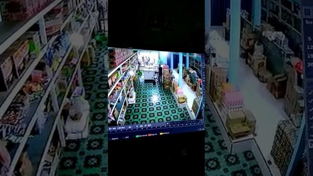 detik detik tukan servis kulkas hampir ke bakar,,, смотреть онлайн