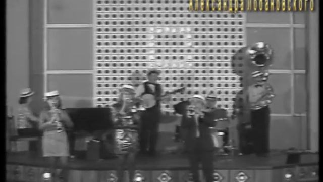 1993 г  Семейный оркестр Бирюковых  г  Погар Брянской обл ч 3 YT