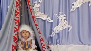 Петухов Роман, 6 лет 
стихотворение  Л.Лапцуя - "Хорей"