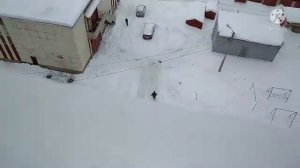 ШОК КОНТЕНТ!!! Сбрасываем пакеты с водой на прохожих !!