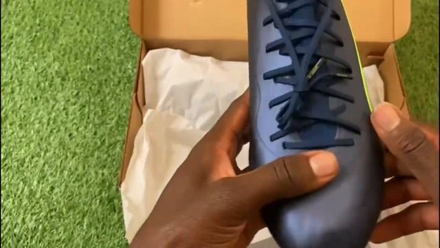 Puma King Ultimate FG/AG Boots - Unboxing Video!!! смотреть онлайн