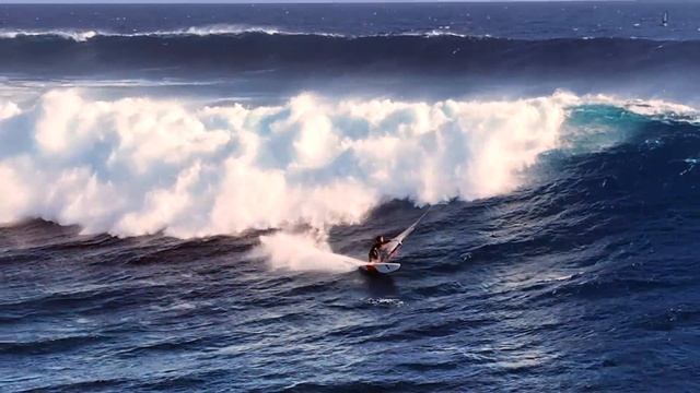 WINDSURFING CLOUDBREAK | FIJI смотреть онлайн