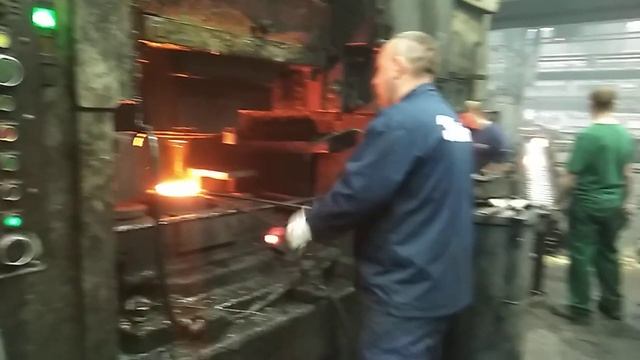 ZETOR KOVARNA, кузнец / Легальная работа в Чехии  на кузне/ INFOWORK 