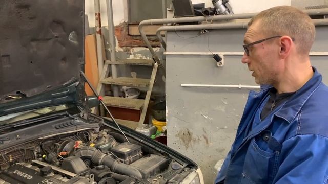 Замена радиатора кондиционера и отопителя на Volvo S90. смотреть онлайн