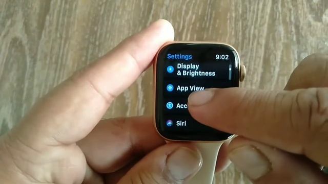 How to Turn On/ Off The "Always On" Display On Apple Watch Series 5 & 6. смотреть онлайн