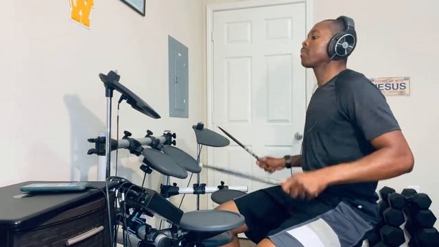 “Through the Fire”- Chaka Khan (Electric Drum Cover) смотреть онлайн