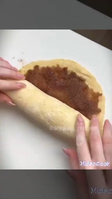 Вкуснейшей домашней Синнобоны.😋😋👍👍