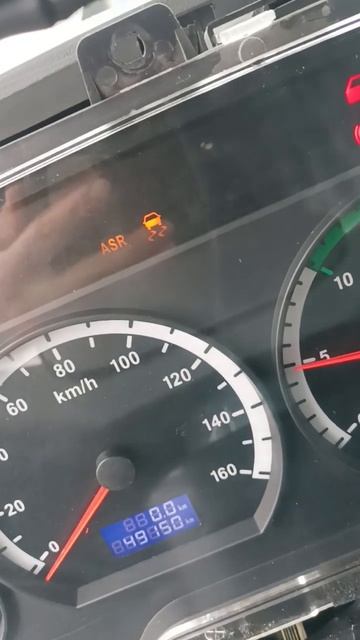 самосвал JAC не работает АБС как решить проблему с ABS смотреть онлайн