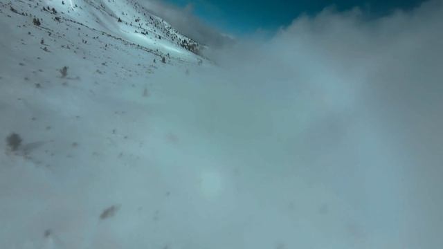 Bezbog peak, Bulgaria | DJI FPV смотреть онлайн