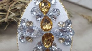 МК Как обтянуть тканью шар/яйцо из двух половинок