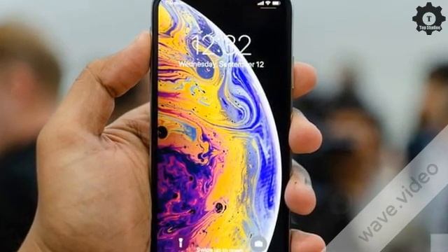 Huawei Trolls Apple by Giving out Free Power Banks to Apple Fans смотреть онлайн