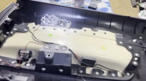 Амбиентная подсветка салона от компании Elden
Контурная подсветка салона Ford Explorer 5