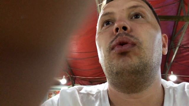 Шашлык из лапши Китай Буржуй смотреть онлайн