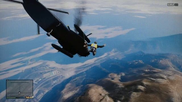 Helicopter Falls 2500 Feet! GTA V Gameplay смотреть онлайн