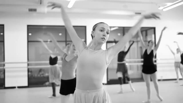 Swan Lake - peek inside rehearsal смотреть онлайн