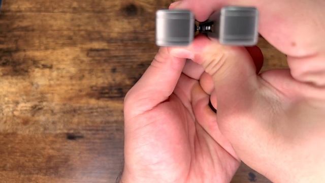 JK Design Embargo Balisong Review! смотреть онлайн