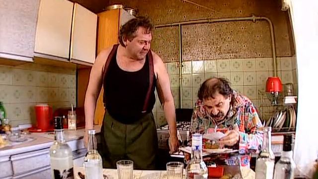 В Городке 30 смотреть онлайн