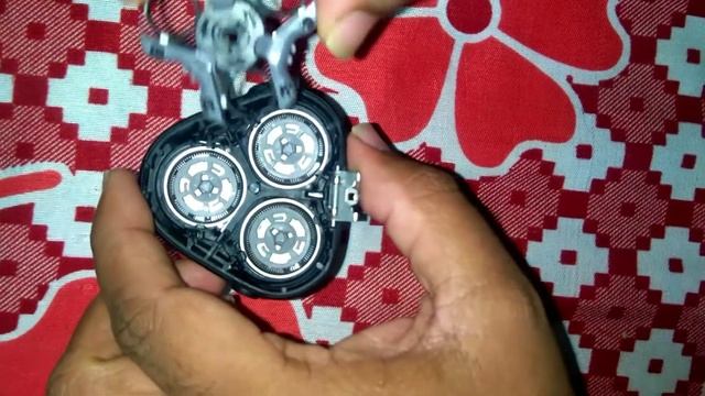 How to Remove Philips 3000 Shaver Head | How to Detach the Philips S3122/55 Shaver Head смотреть онлайн