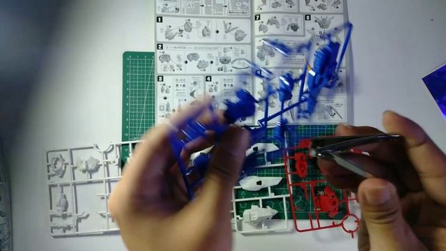 Cocok Untuk Pemula, Kit SD Gundam Wing Zero смотреть онлайн